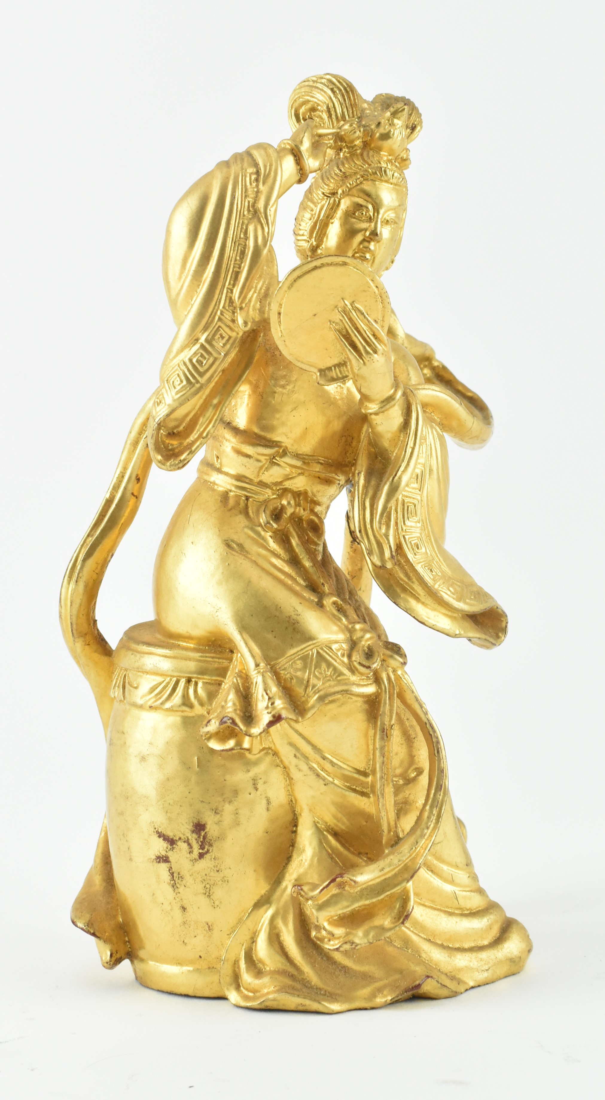 GILT PAINTED CARVED WOODEN FIGURINE OF A DEITY 鎏金木刻仙女