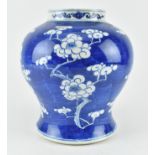 QING DYNASTY PRUNUS GINGER JAR 清 康熙款梅花罐