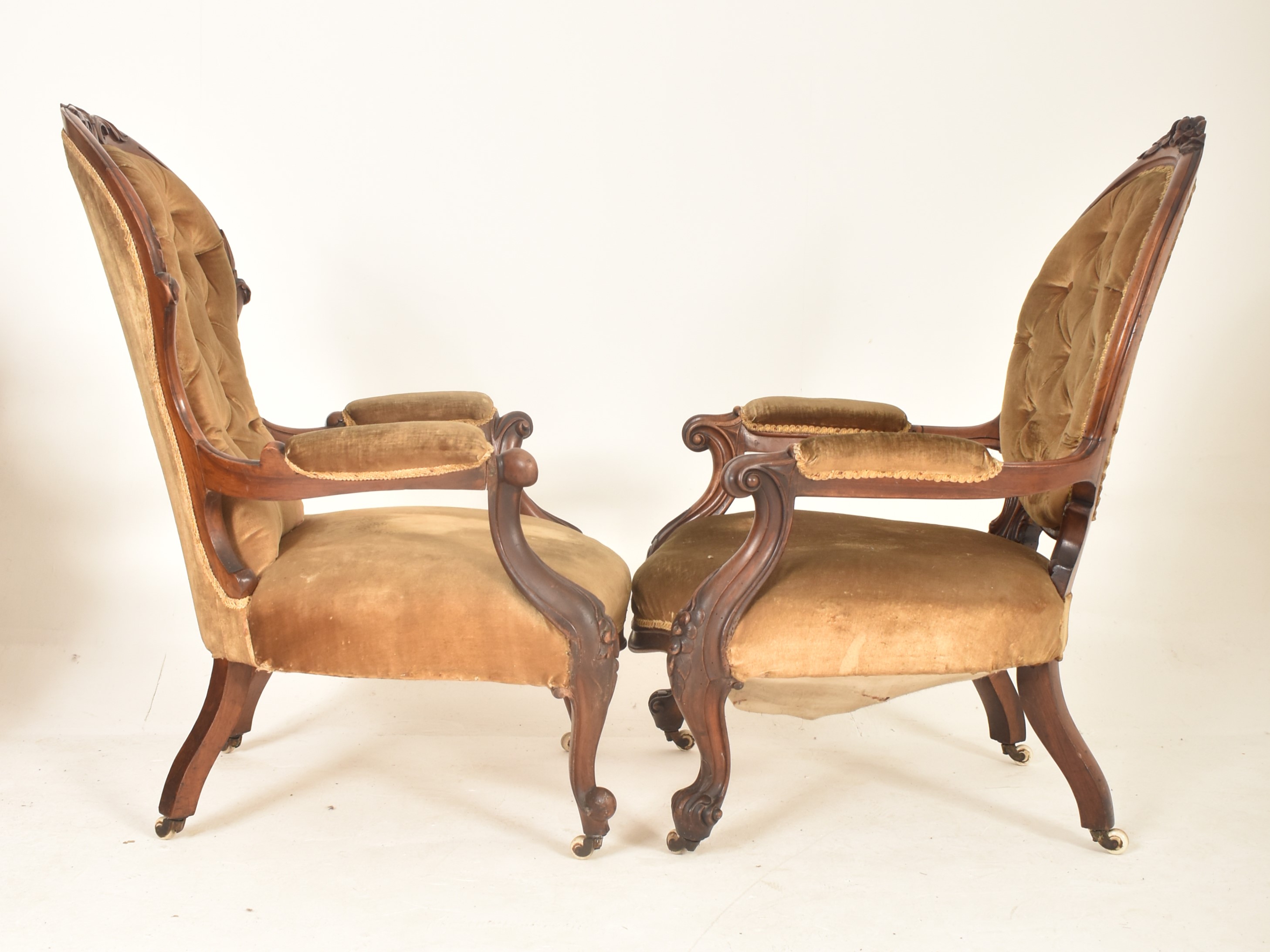 PAIR OF VICTORIAN MAHOGANY & VELVET BUTTON BACK ARMCHAIRS - Image 5 of 7