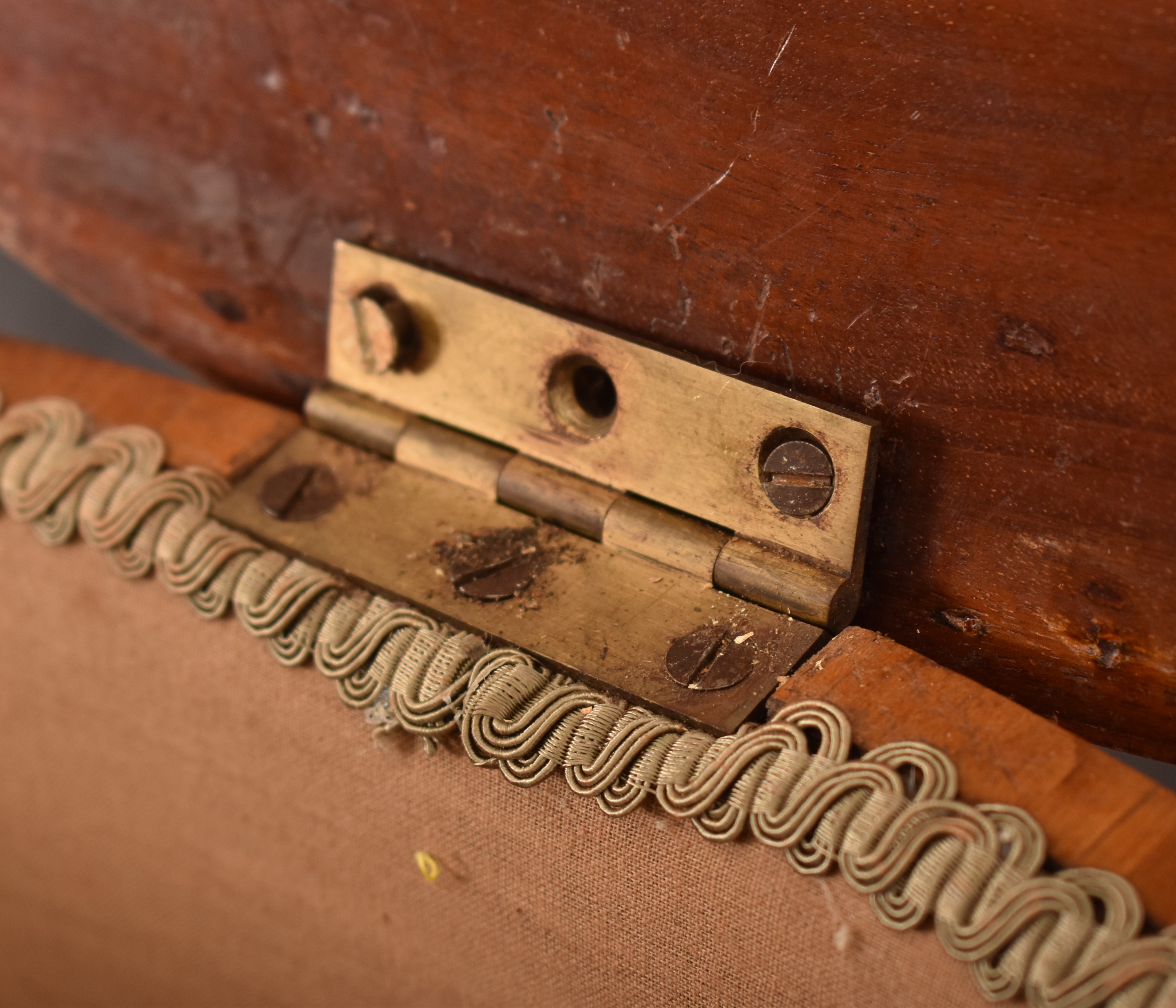 19TH CENTURY SHERATON REVIVAL SATINWOOD WORK TABLE - Image 3 of 6