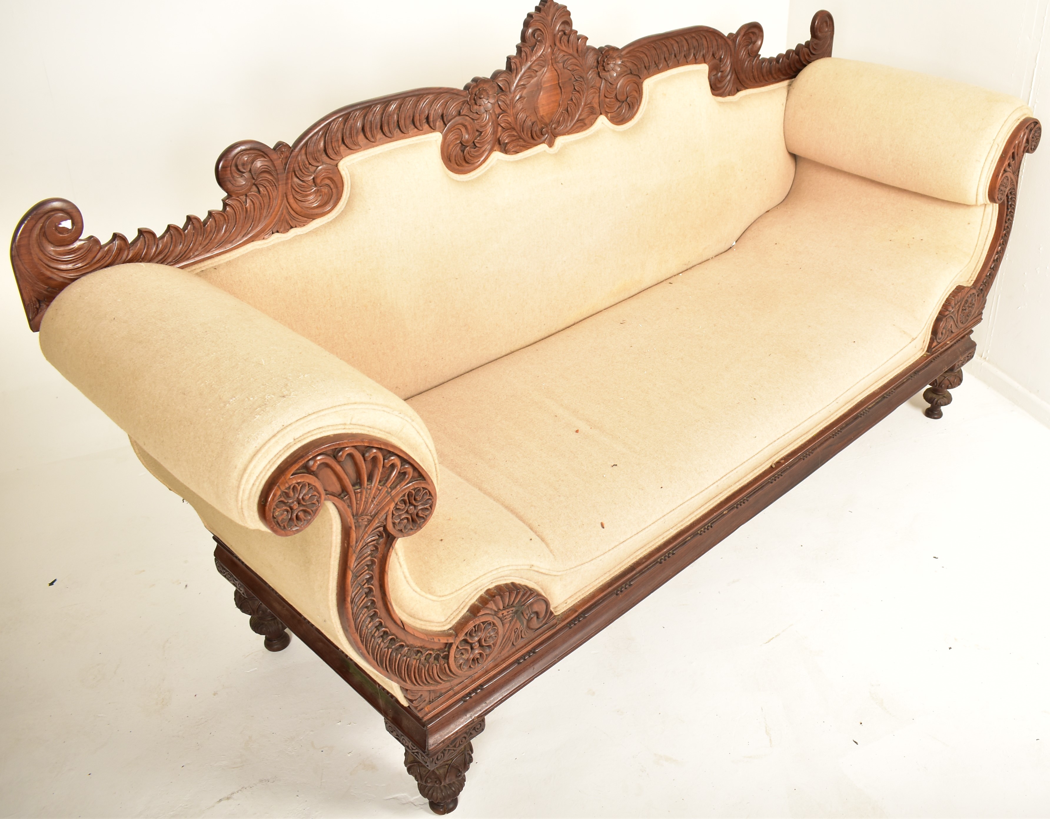 19TH CENTURY ANGLO-COLONIAL SCROLLED END CHAISE LOUNGE - Image 2 of 8