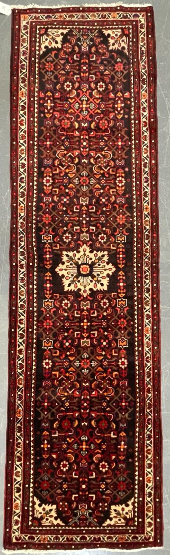 20TH CENTURY NORTH-WEST PERSIAN MALEYER RUNNER RUG