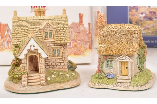 LILLIPUT LANE - COLLECTION OF RESIN FIGURE COTTAGE MODELS - Image 3 of 11