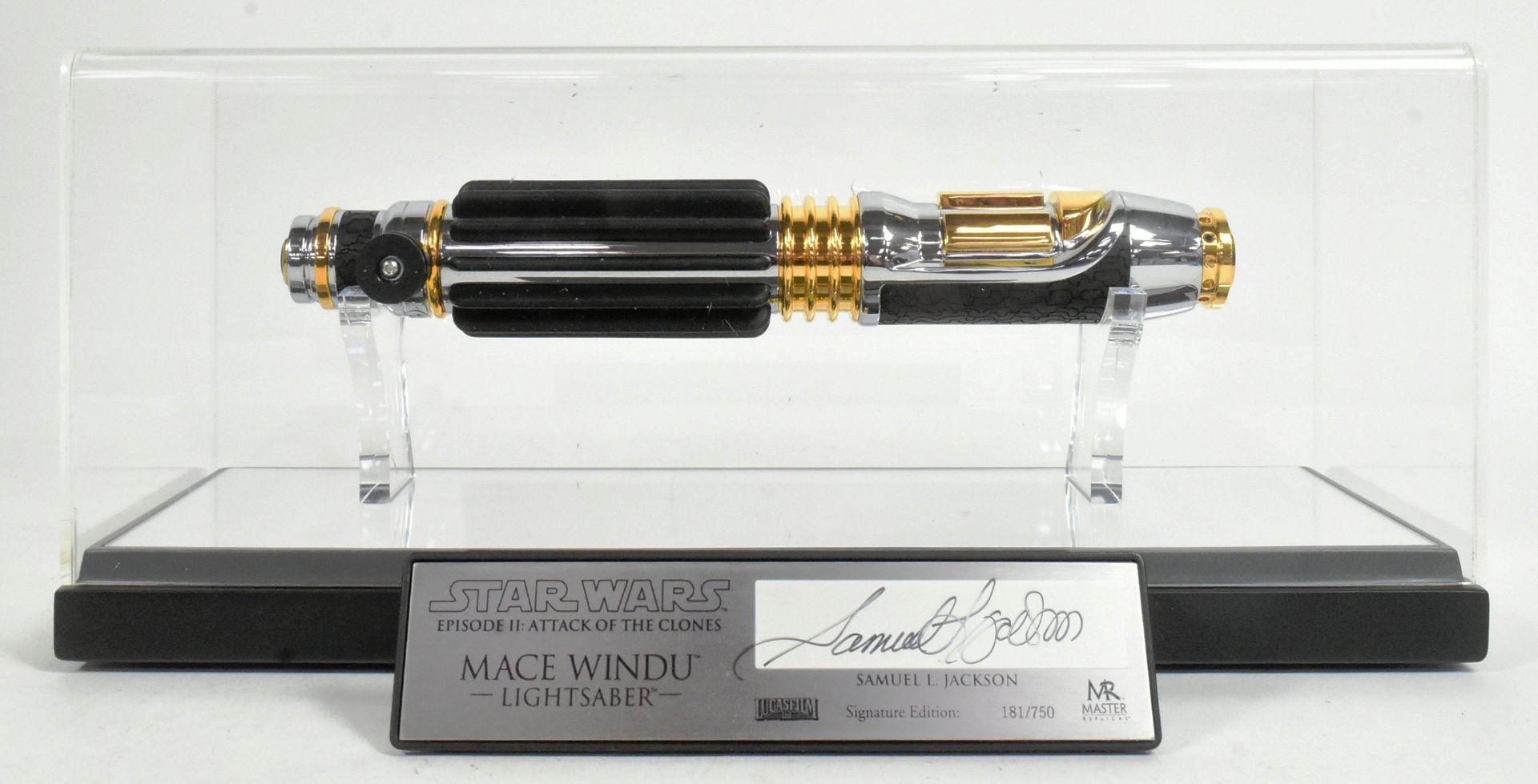 STAR WARS - MASTER REPLICAS - MACE WINDU SIGNATURE EDITION LIGHTSABER - Bild 2 aus 9