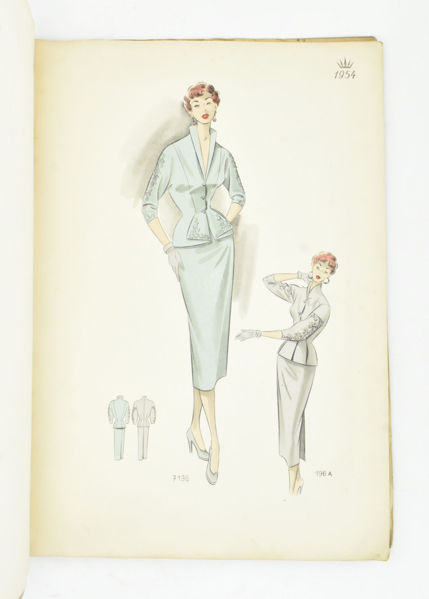 FASHION. COLLECTION OF 1950S PARISIAN FASHION BROCHURES - Bild 3 aus 19