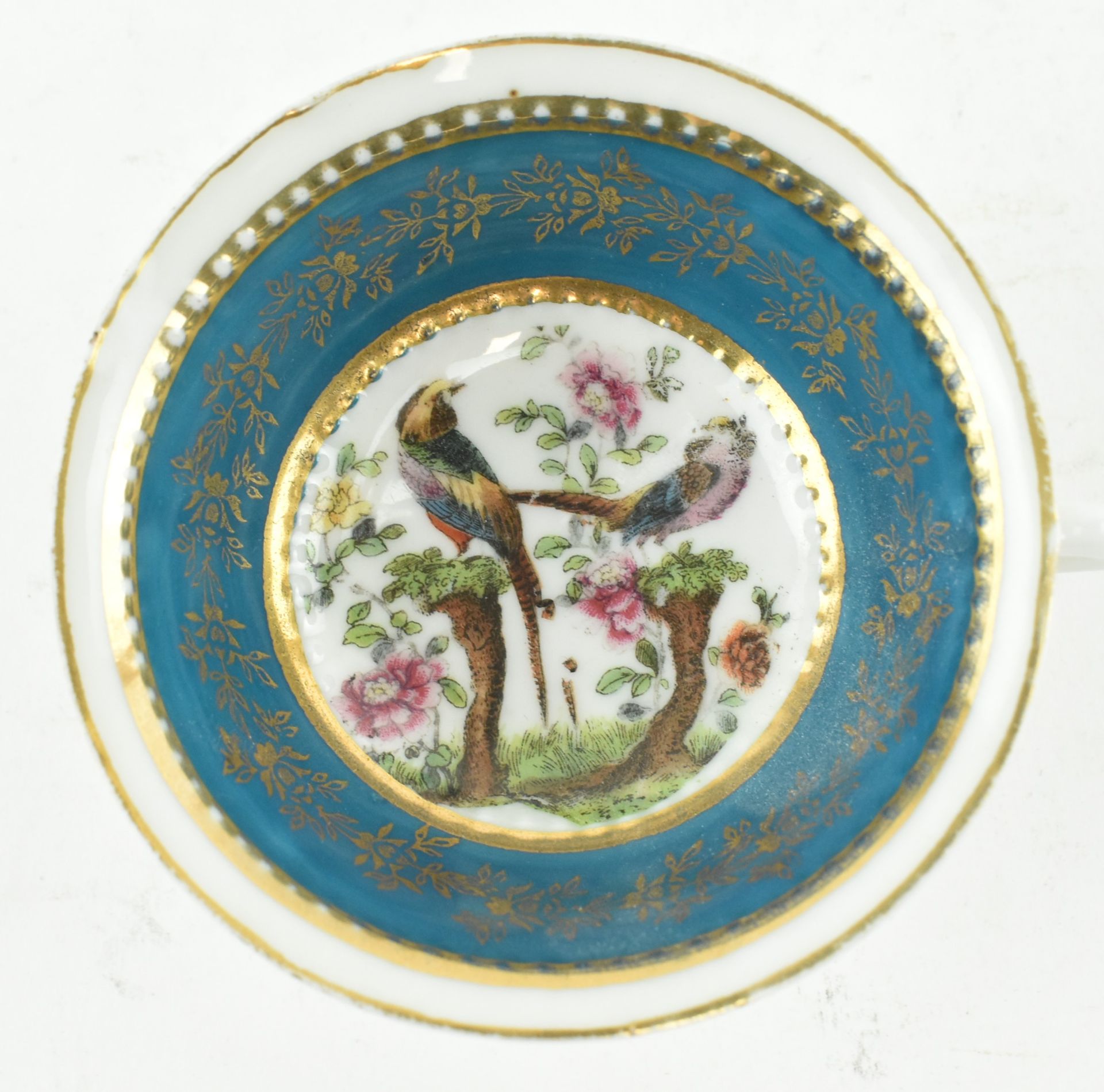 EARLY 19TH CENTURY SEVRES STYLE TURQUOISE TEACUP & SAUCER - Bild 4 aus 7