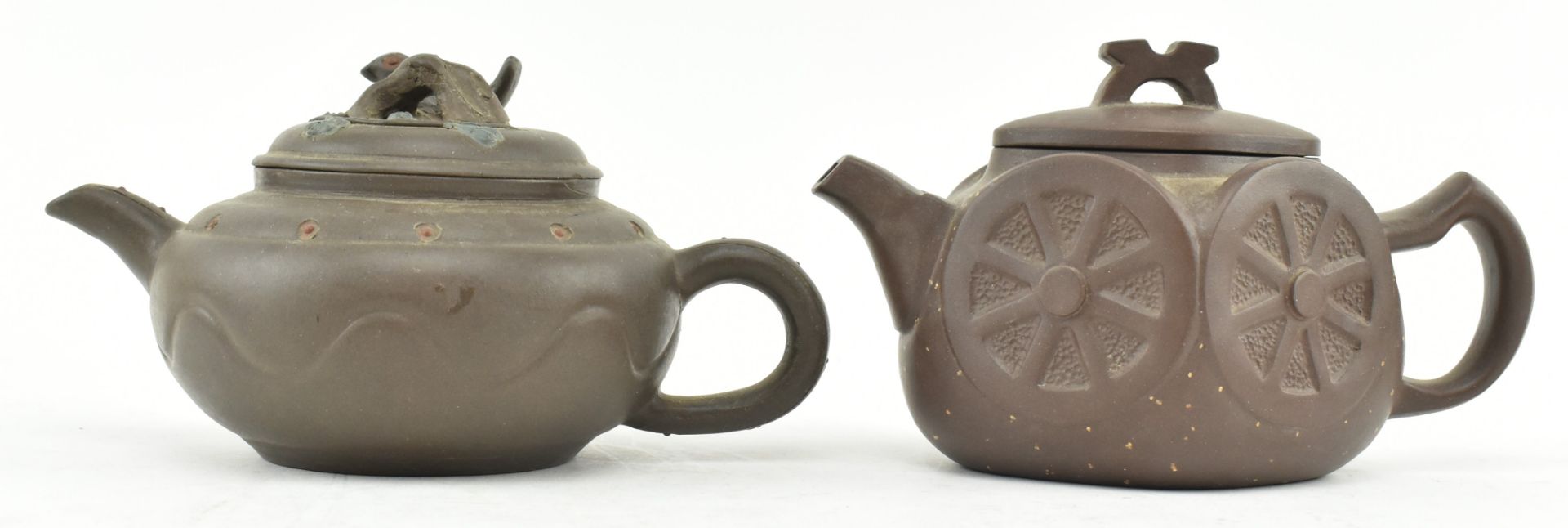 XIU YING & ZHANG XINGXIAN - 2 YIXING ZISHA CLAY TEAPOT 秀英款 紫砂壶 90年代