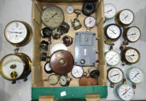A collection of pressure dials, gauges and measurement dials, approximately 28.
