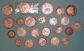 A small collection of Edward VII silver coinage: 8 x 3d, 9 x 6d, 6 x 1/-, including 1902 shilling in