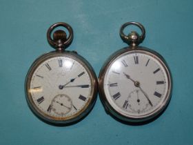 W E Raymont, Brixham, a silver-cased top-wind pocket watch, 102.8g and a silver-cased key-wind