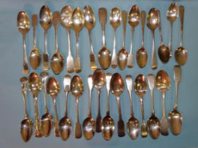 A collection of approximately thirty 18th/early-19th century silver teaspoons, mainly fiddle