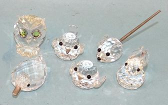 Swarovski, part Mini Zoo (7656 NR006), comprising: owl, sparrow, rabbit, duck, mouse, (contains