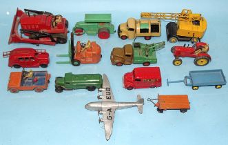 Dinky, 561 "Blaw Knox" Bulldozer, 25h Streamlined Fire Engine (with ridge hubs and smooth black