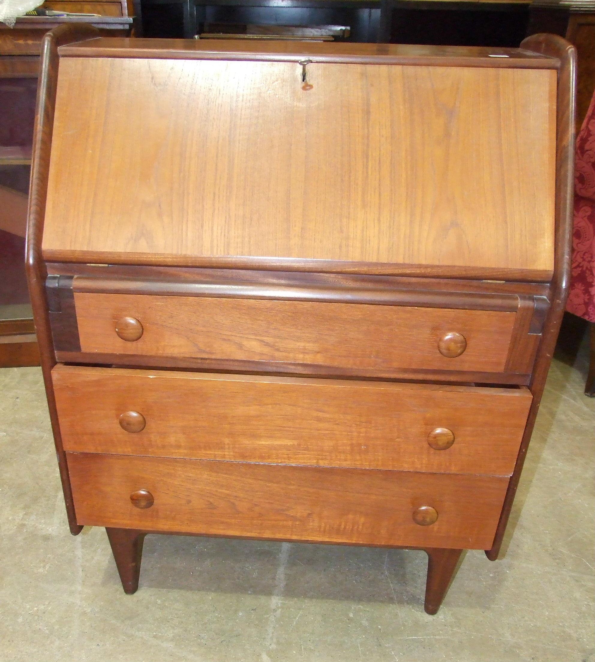 A mid-20th century teak bureau, 77cm wide.