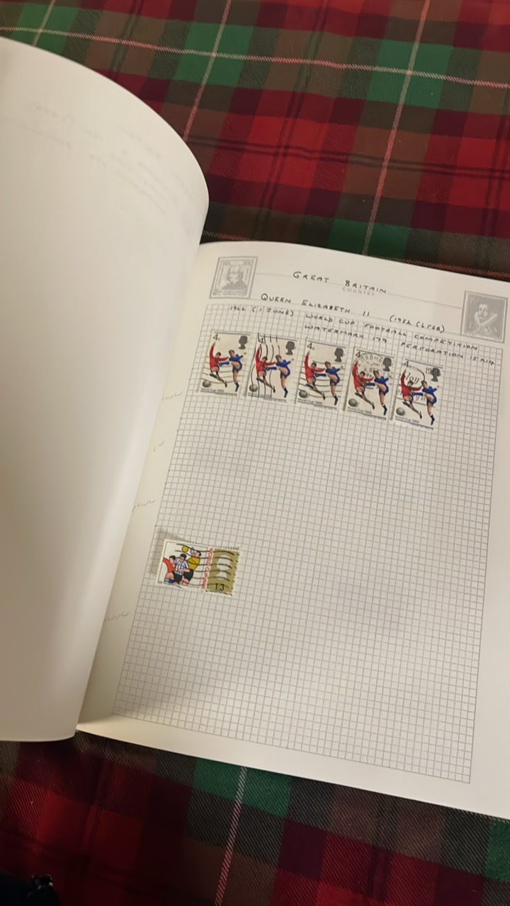 STAMP ALBUM GREAT BRITAIN STAMPS - Image 50 of 50