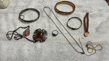 BOX OF SILVER ITEMS, SCRAP GOLD & GOLD LOCK