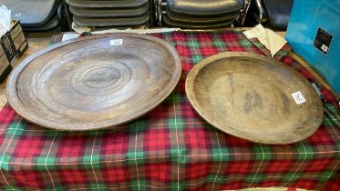 2 WOODEN BOWLS (AF)