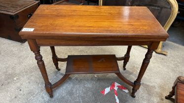 MAHOGANY FOLD OVER GAMES TABLE