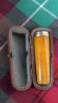 CASED 9CT GOLD CHEROOT