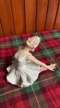 WALLENDORF BALLERINA FIGURINE