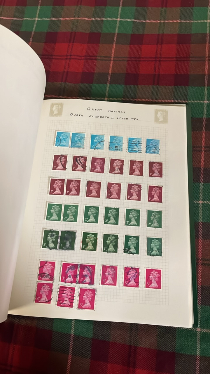 STAMP ALBUM GREAT BRITAIN STAMPS - Image 33 of 50