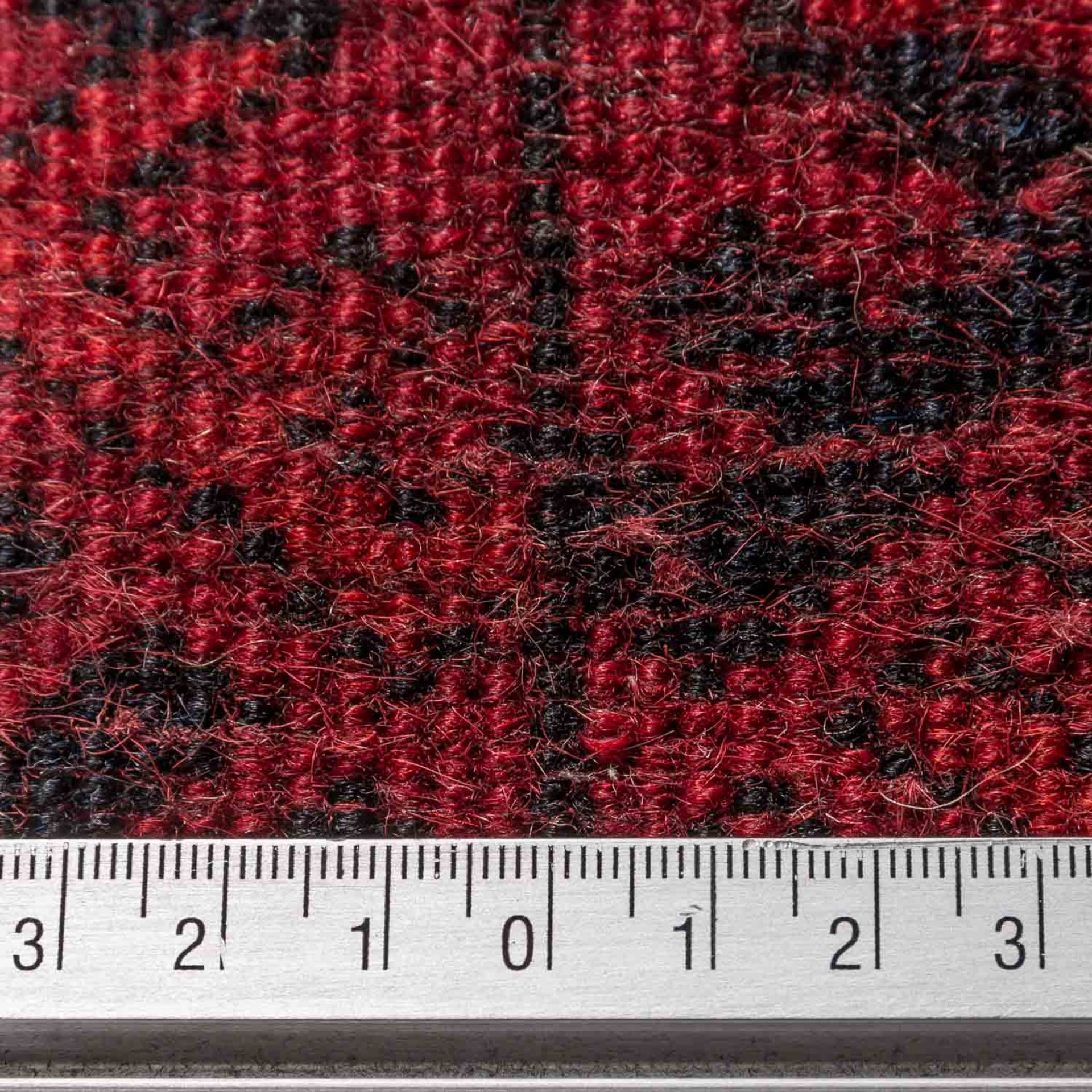 Orientteppich. AFGHANISTAN, 20. Jh., ca. 194x103 cm. - Bild 3 aus 3