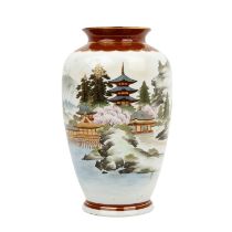Vase. JAPAN, 20. Jh.,