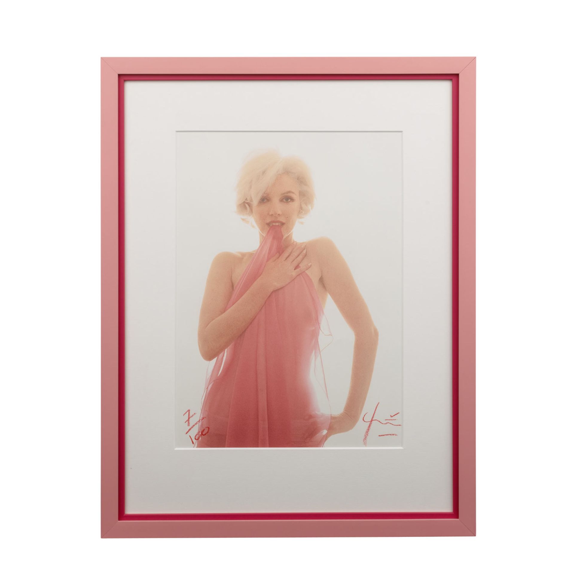 STERN, BERT (1929-2013), "Marilyn Monroe - Marilyn pink scarf",  - Bild 2 aus 5
