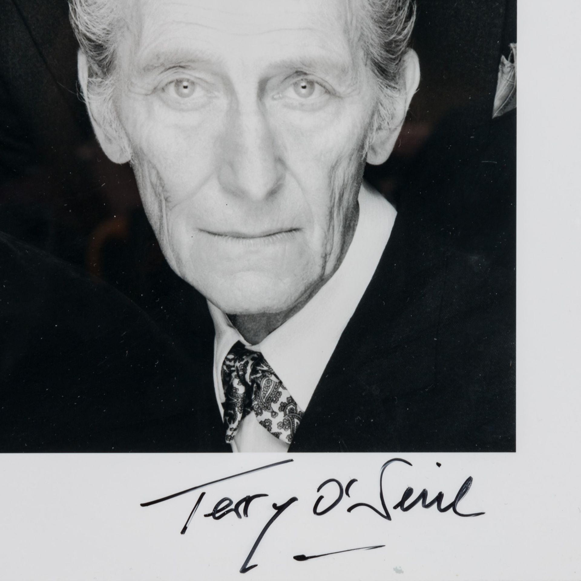 O'NEILL, TERRY (1938-2019), Foto 'Christopher Lee, Vincent Price, John Carradine und Peter Cushing', - Image 3 of 4