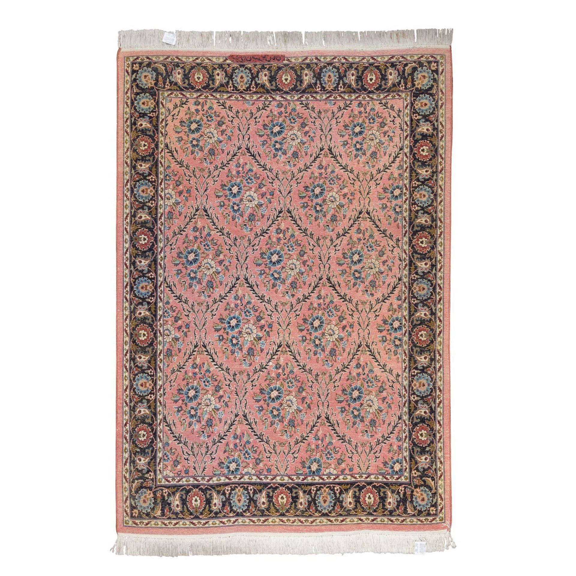 Orientteppich mit Seide. LAHORE/PAKISTAN, 20. Jh., 182x125 cm. - Image 2 of 4