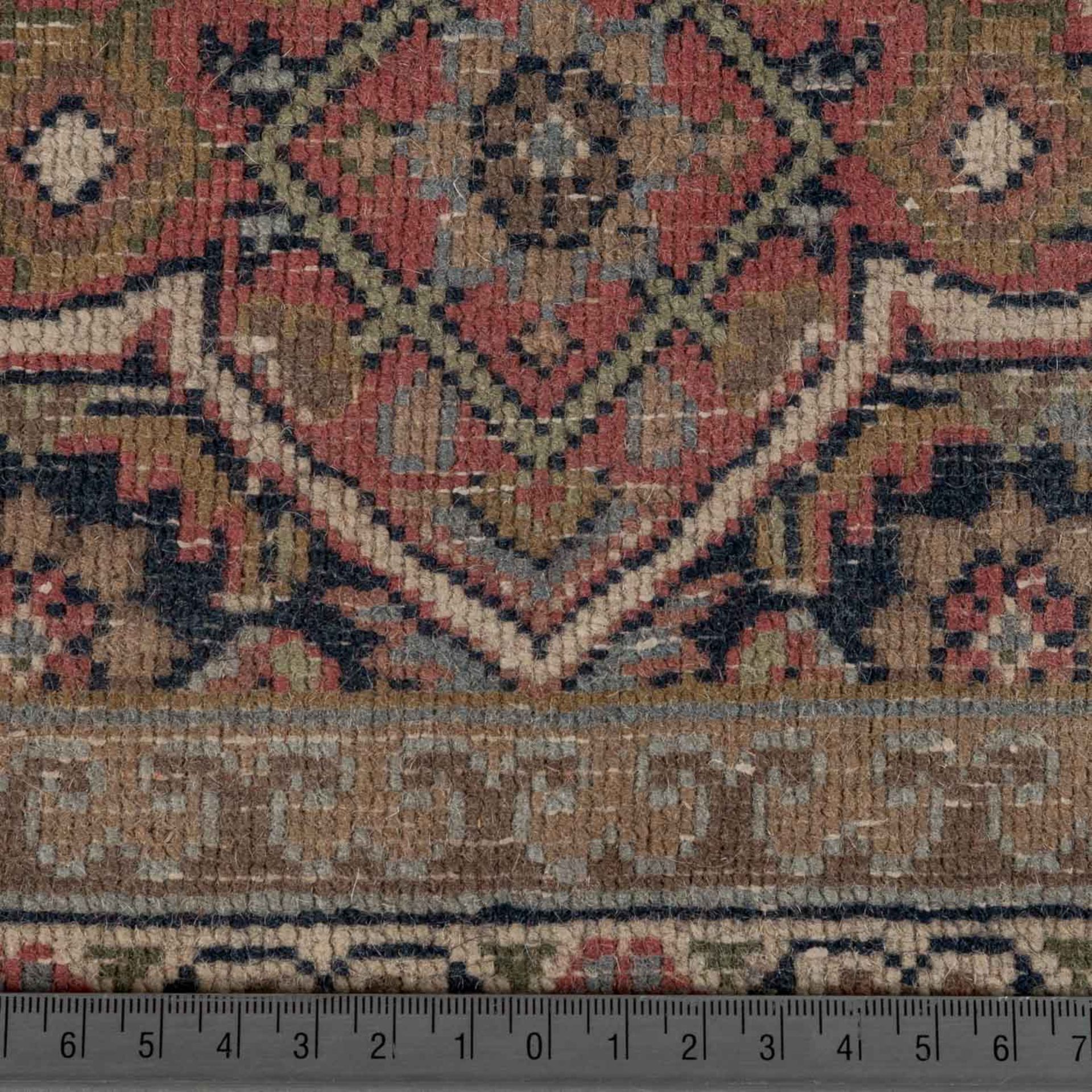 Orientteppich. 'BIDJAR'/INDIEN, 20. Jh., ca. 350x253 cm. - Image 3 of 3