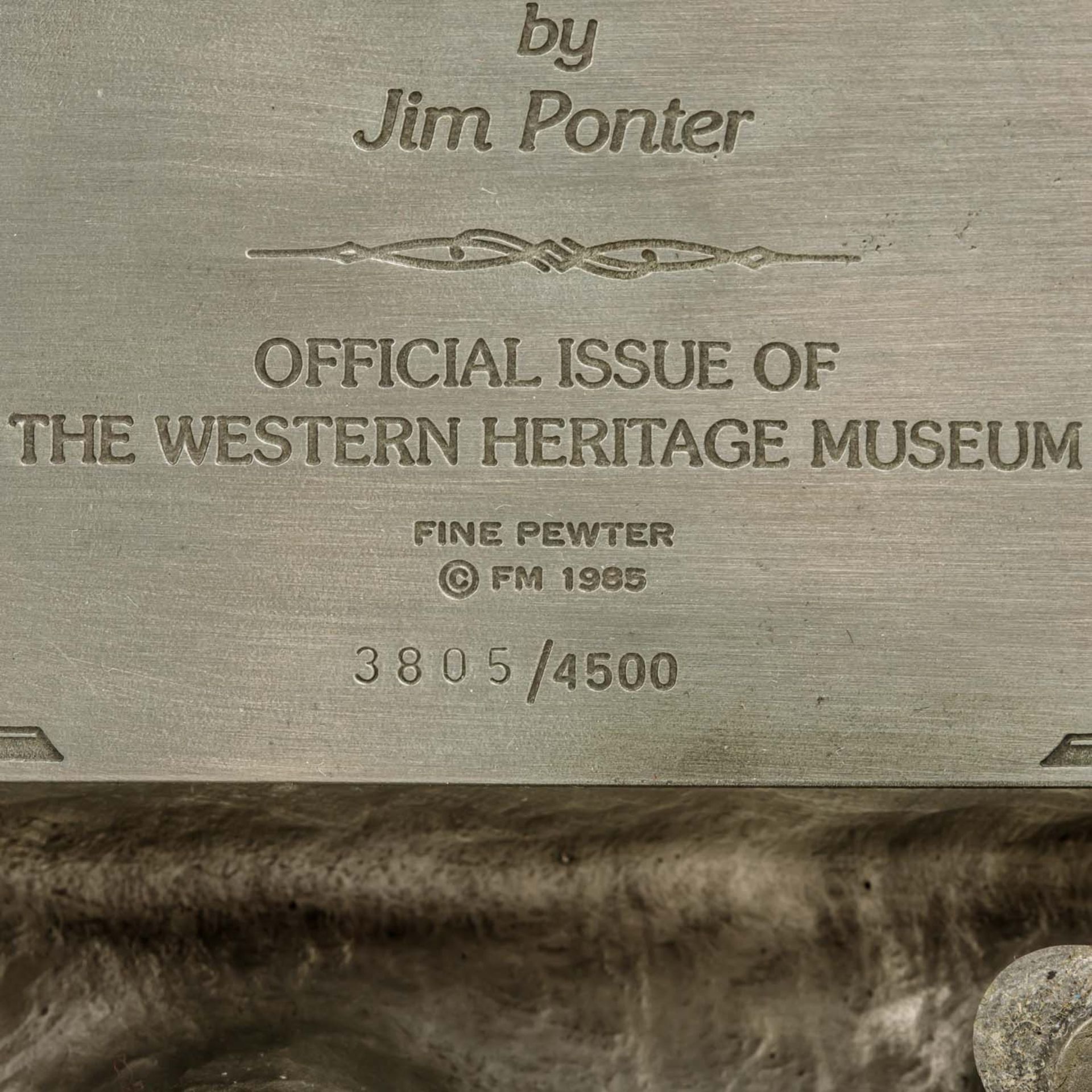 Paar Statuetten aus Zinn, Replika nach Jim Ponter, USA, 20. Jh.: - Image 6 of 8