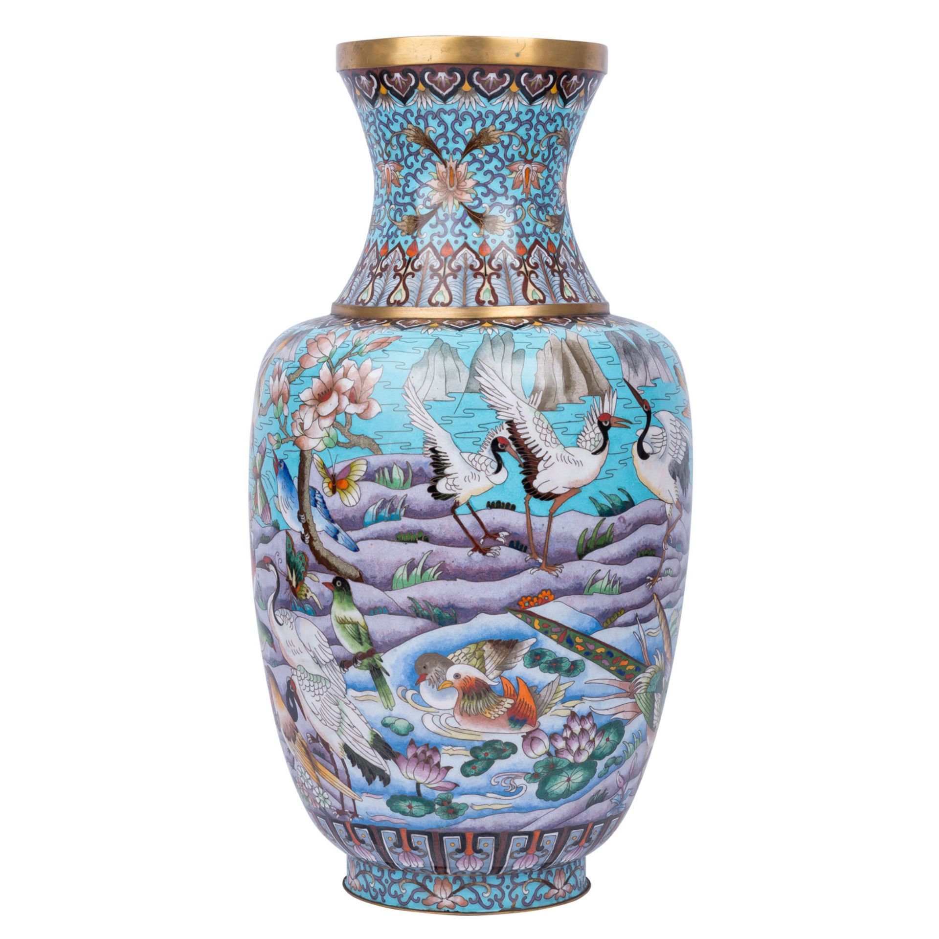 Cloisonné-Bodenvase. CHINA, 20. Jh., - Image 3 of 9