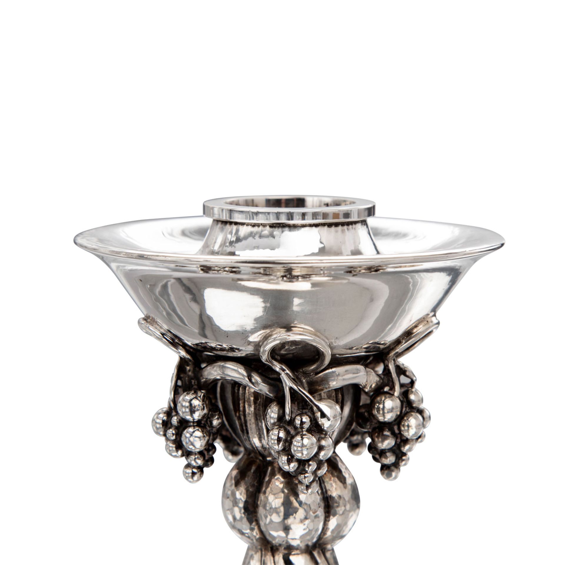 GEORG JENSEN Paar Kerzenhalter 'Grape', 925 Silber, 20. Jh., - Image 3 of 6