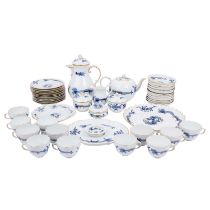 MEISSEN Kaffeeservice 'Reicher, blauer Hofdrache', 19./20. Jh.