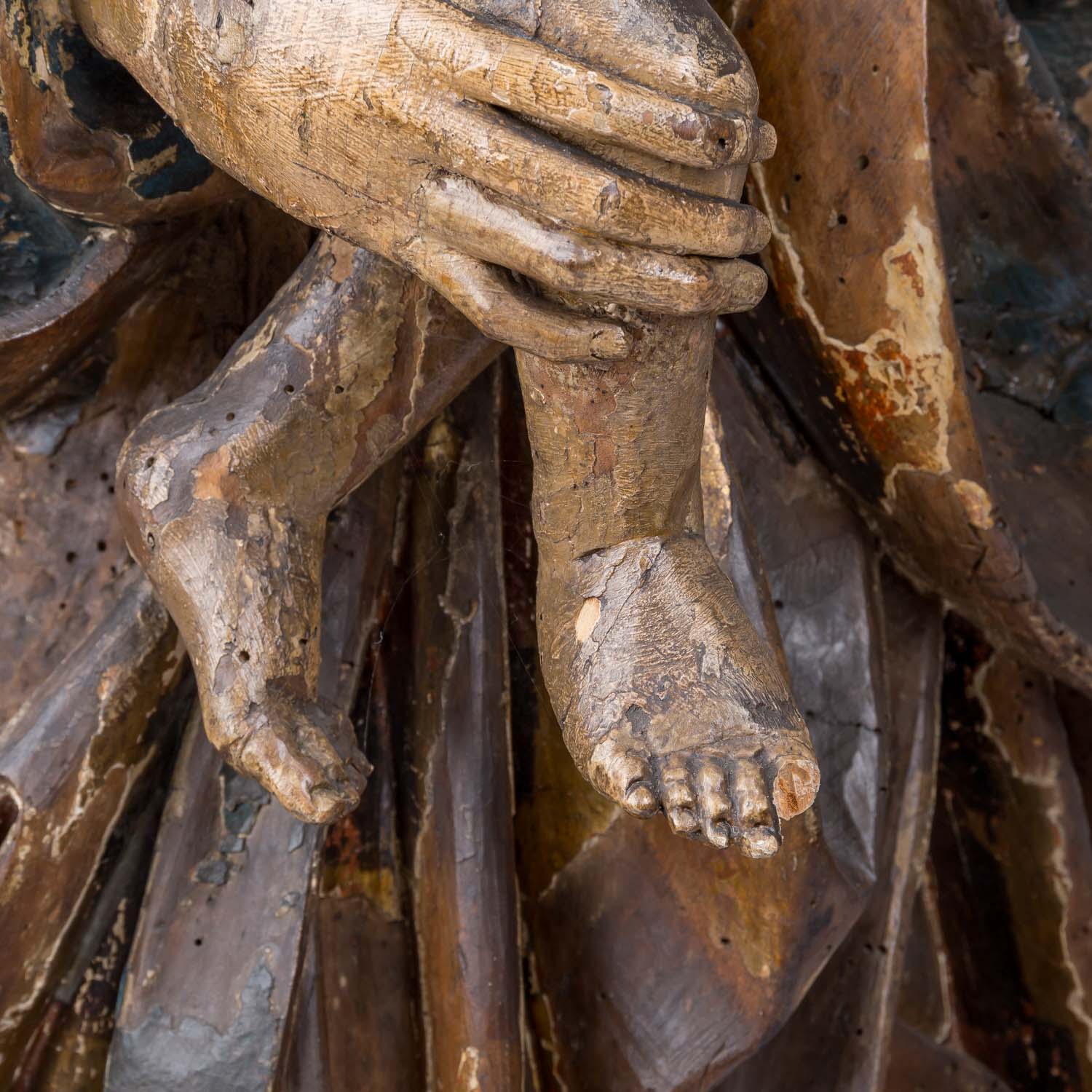 SCHWÄBISCHER MEISTER DES XV. JAHRHUNDERTS "Gotische Schnitzfigur einer stehenden Madonna mit dem Jes - Image 7 of 9