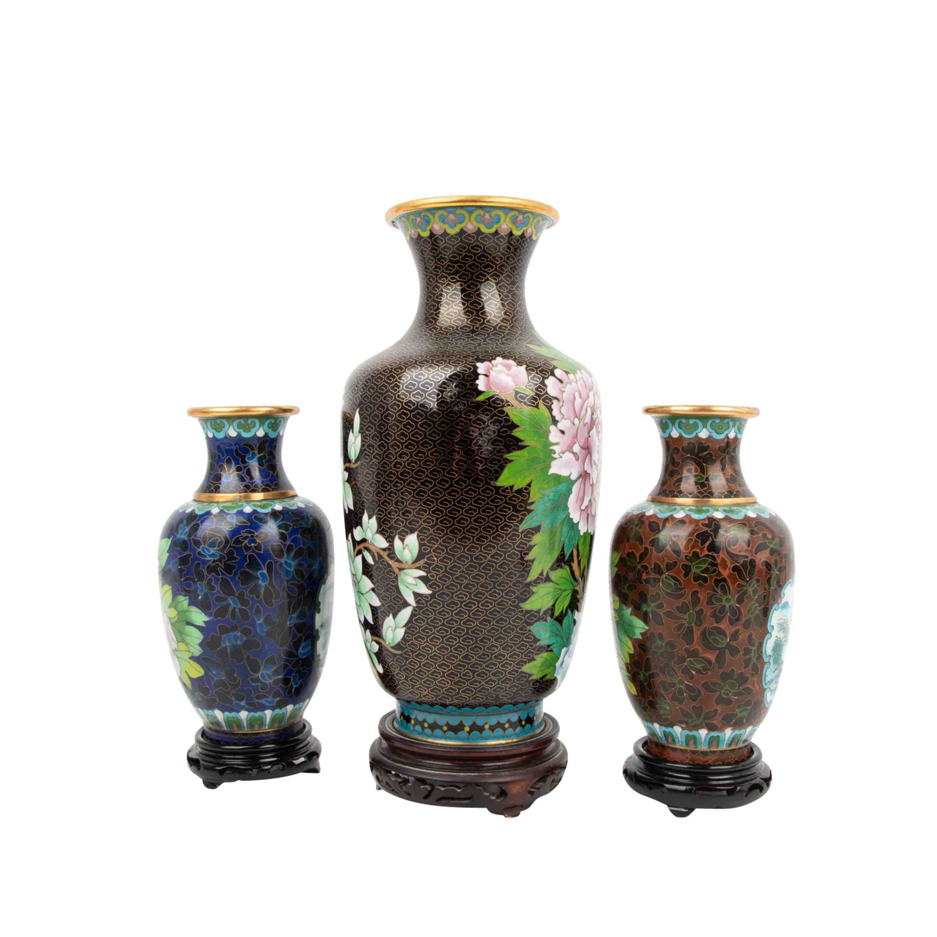 3 Cloisonné-Vasen. CHINA, 20. Jh. - Bild 4 aus 6