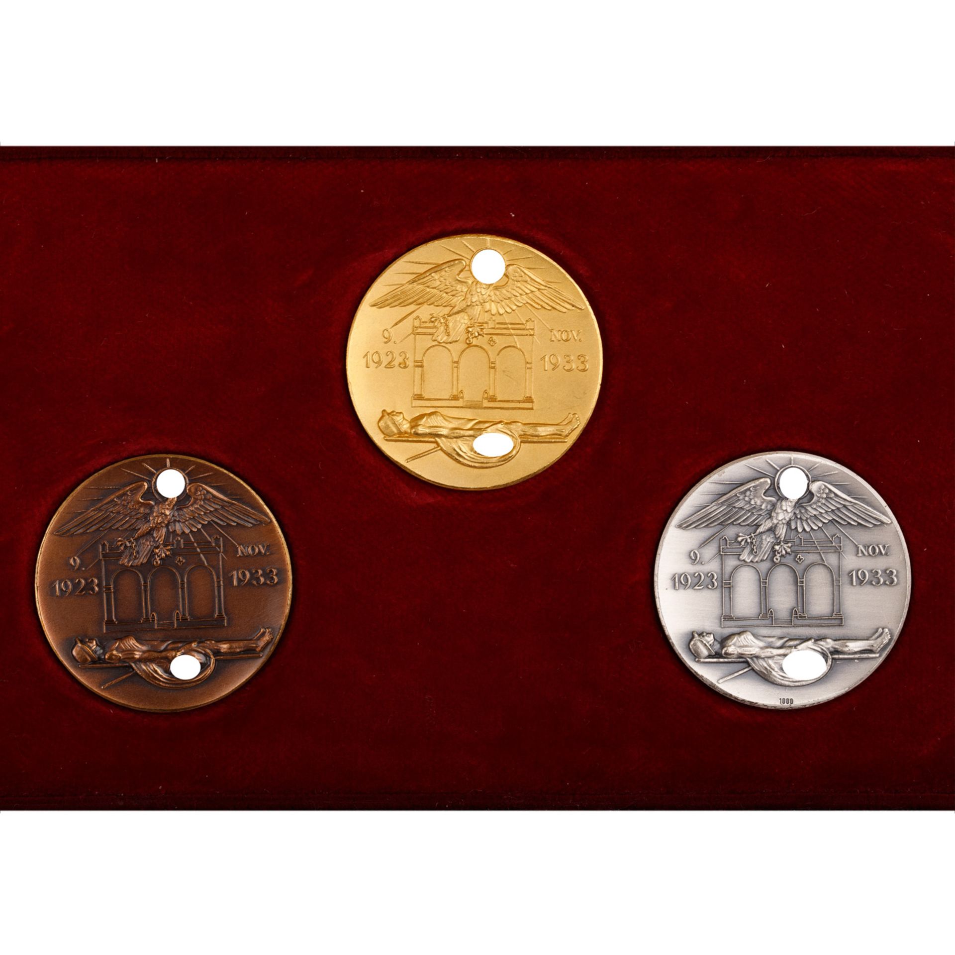 Deutsches Reich 1933-1945 - Extrem selten als Set angebotene Medaillen-Trilogie in GOLD (999), SILBE - Bild 3 aus 6