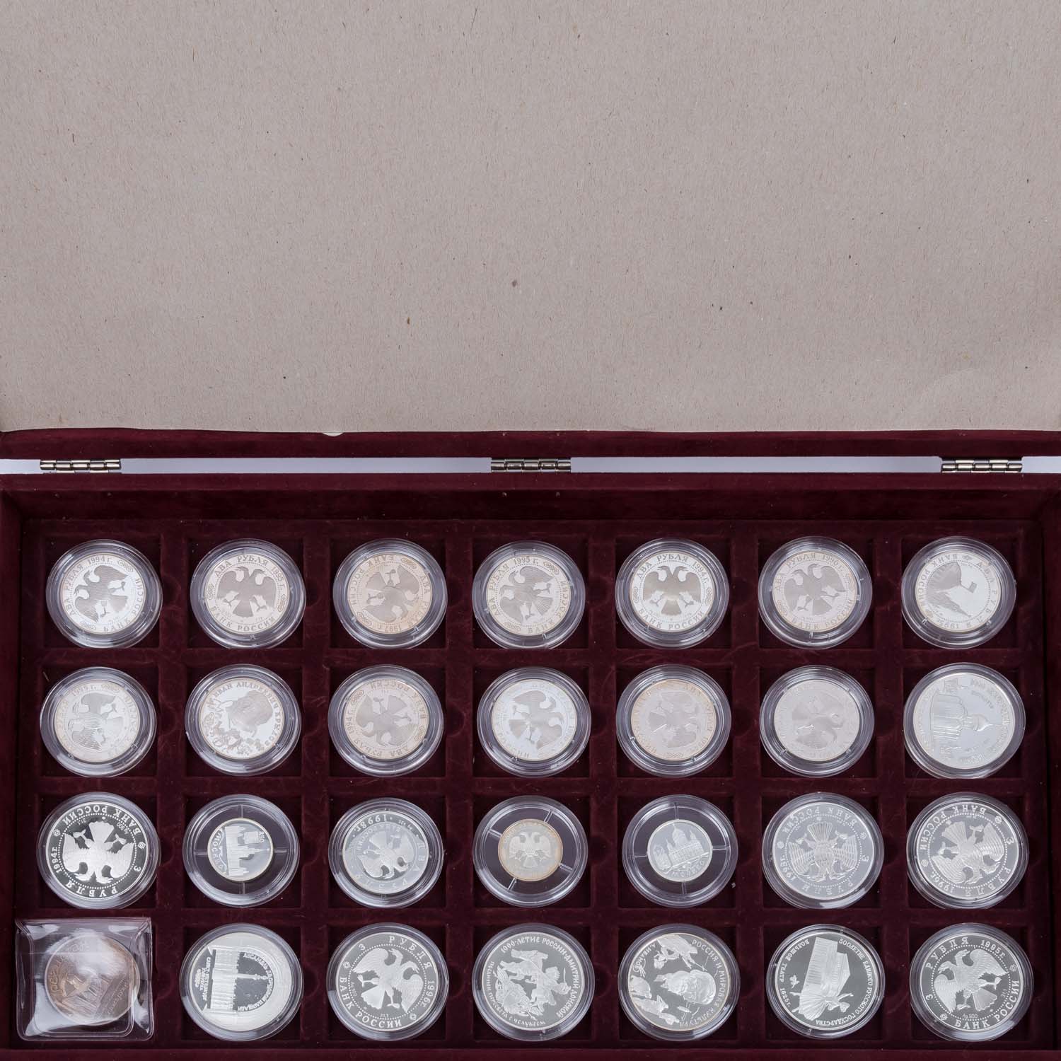 Eine grandiose Sammlung an Gedenkprägungen UdSSR & Russland mit ca. 98 Münzen - Image 4 of 4