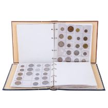 Münzensammlung Alle Welt in Album, u.a. Südamerika, Asien, Europa, etc.