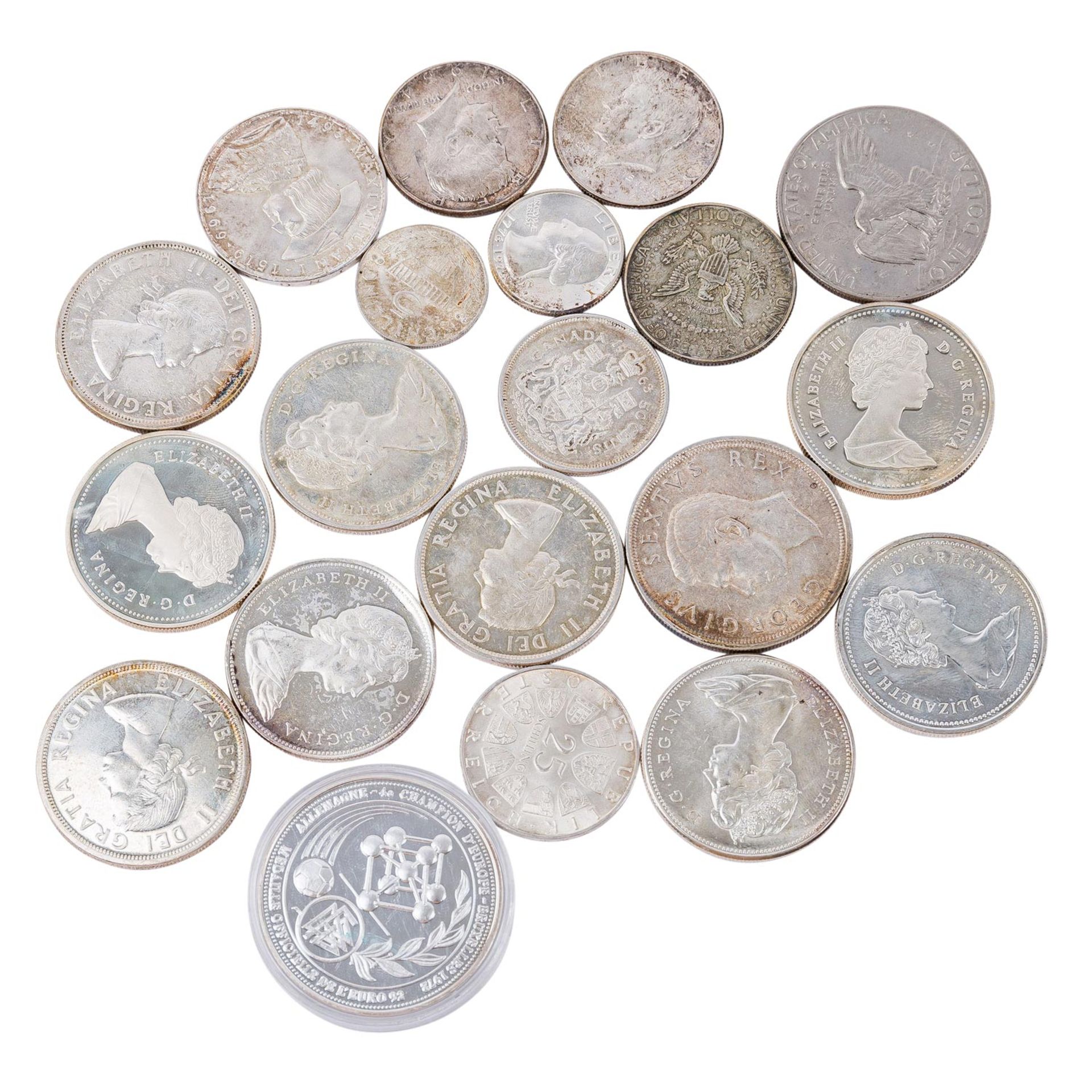 Kanada-Lot - Elisabeth II. 9 x 1 Dollar - Bild 2 aus 2