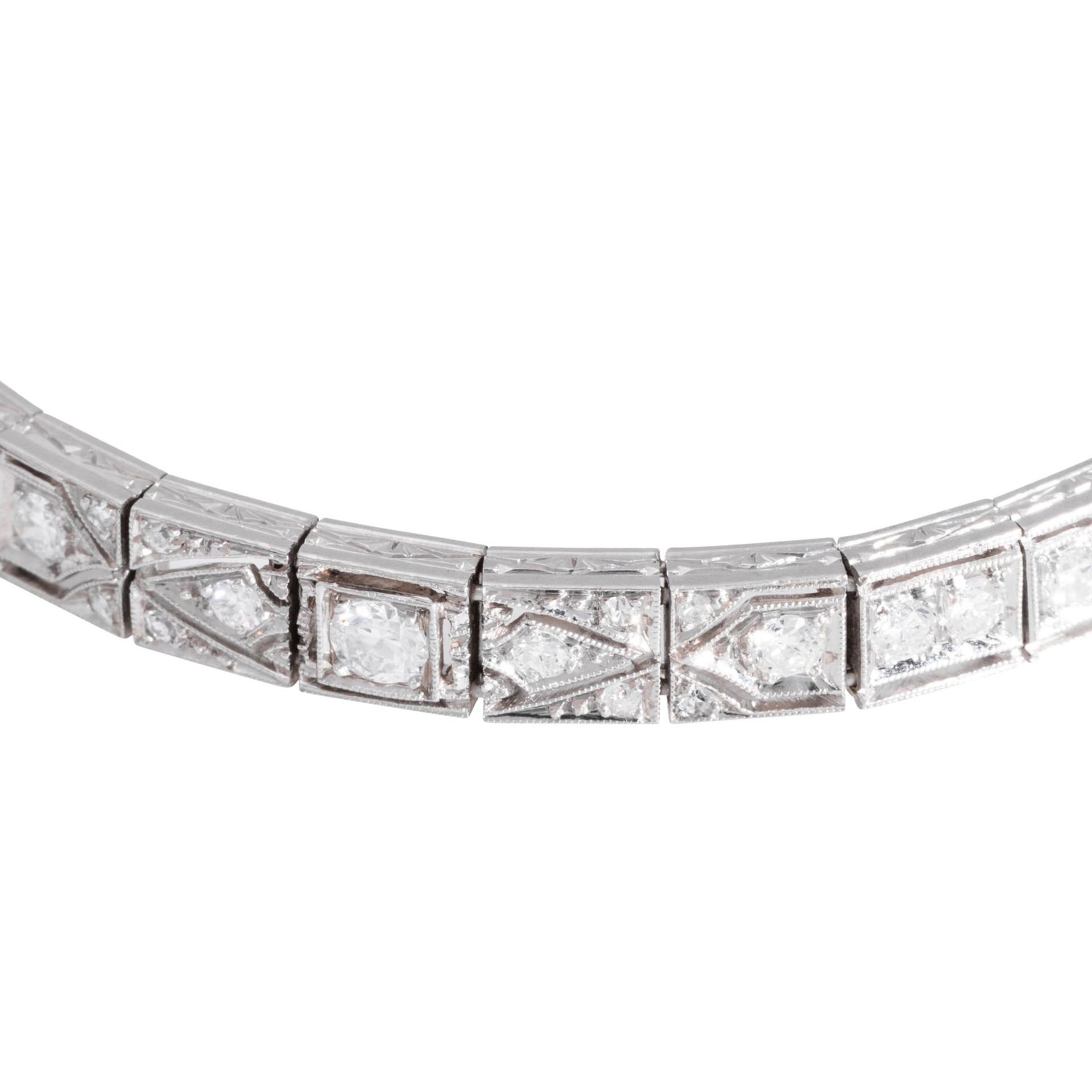 Art Déco Armband mit Diamanten von zus. ca. 2,5 ct,  - Bild 4 aus 5