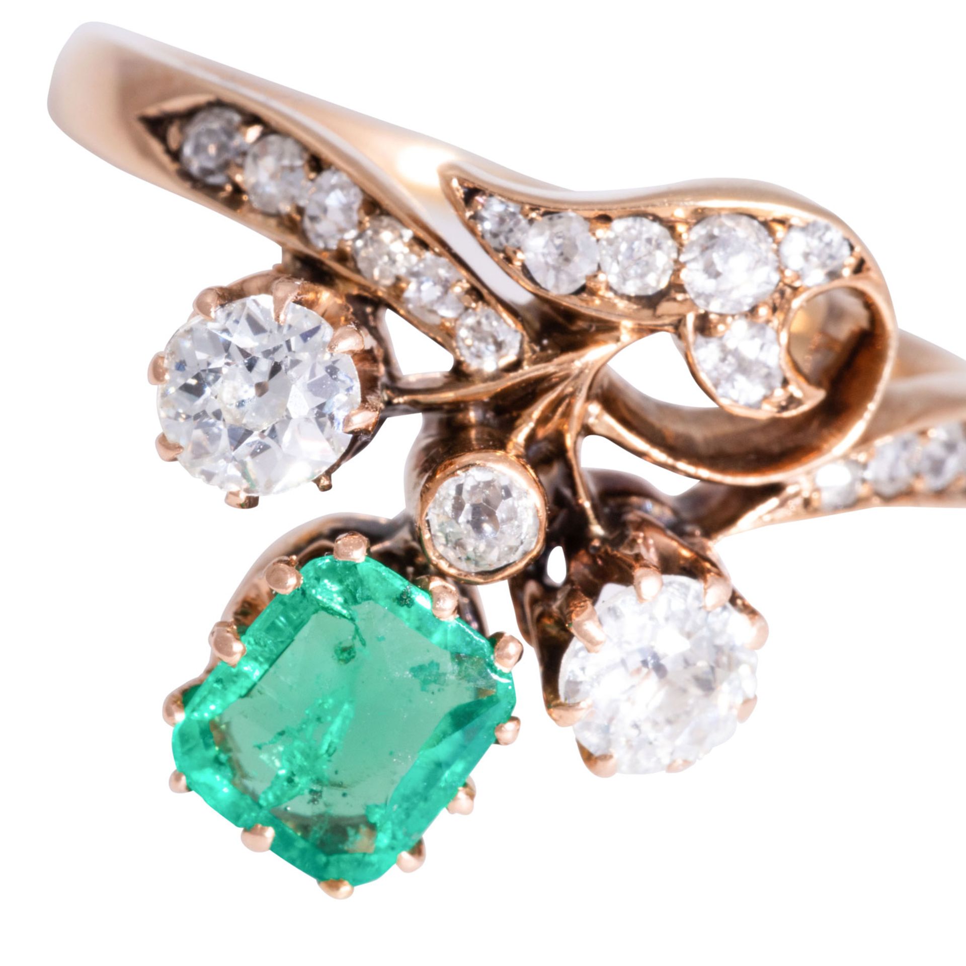 Belle Époque floraler Ring mit Smaragd und Altschliffdiamanten zus. ca. 0,5 ct,  - Bild 4 aus 4