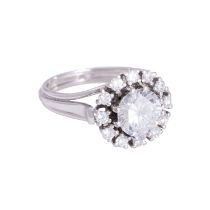 Handgearbeiteter Ring mit Brillant von ca. 1,7 ct,