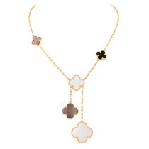 VAN CLEEF & ARPELS Collier "Magic Alhambra"