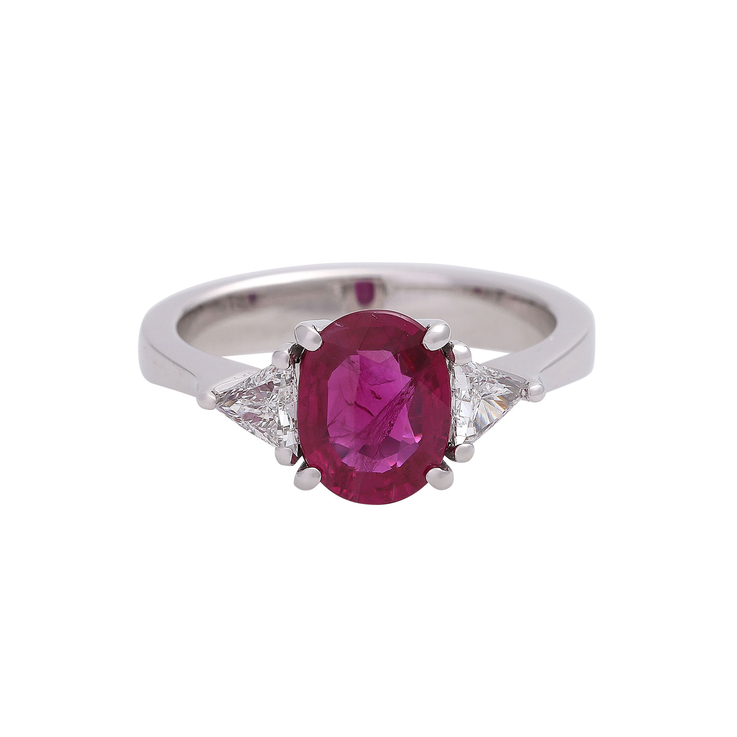 Klassischer Ring mit hochfeinem Burma Rubin von 2,01ct,