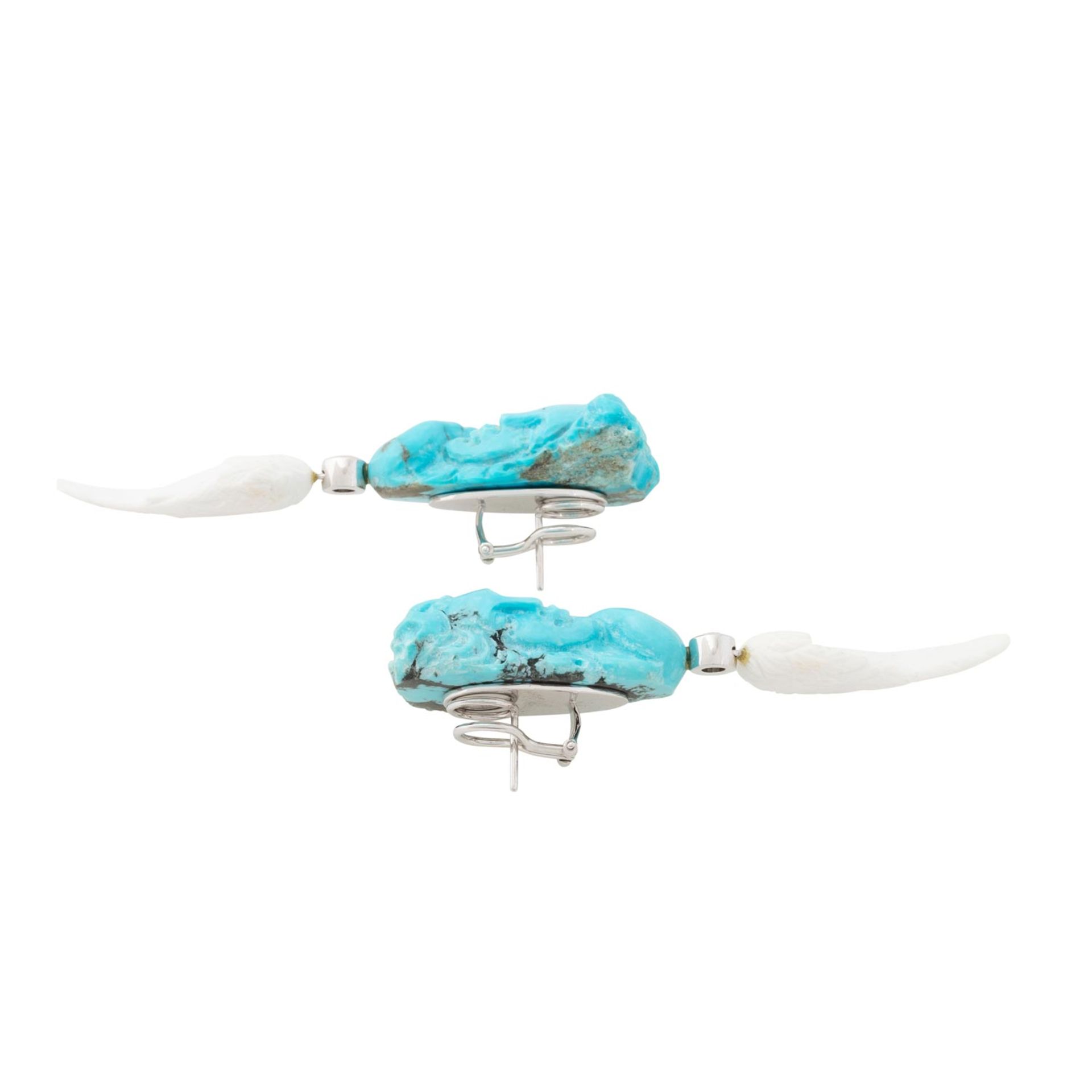 Paar Ohrhänger mit geschnitzten Türkisen - Bild 4 aus 5