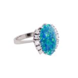 Ring mit Opaltriplette und Brillanten von zus. ca. 0,52 ct,