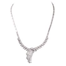 Collier mit Diamanten zus. ca. 7,5 ct,