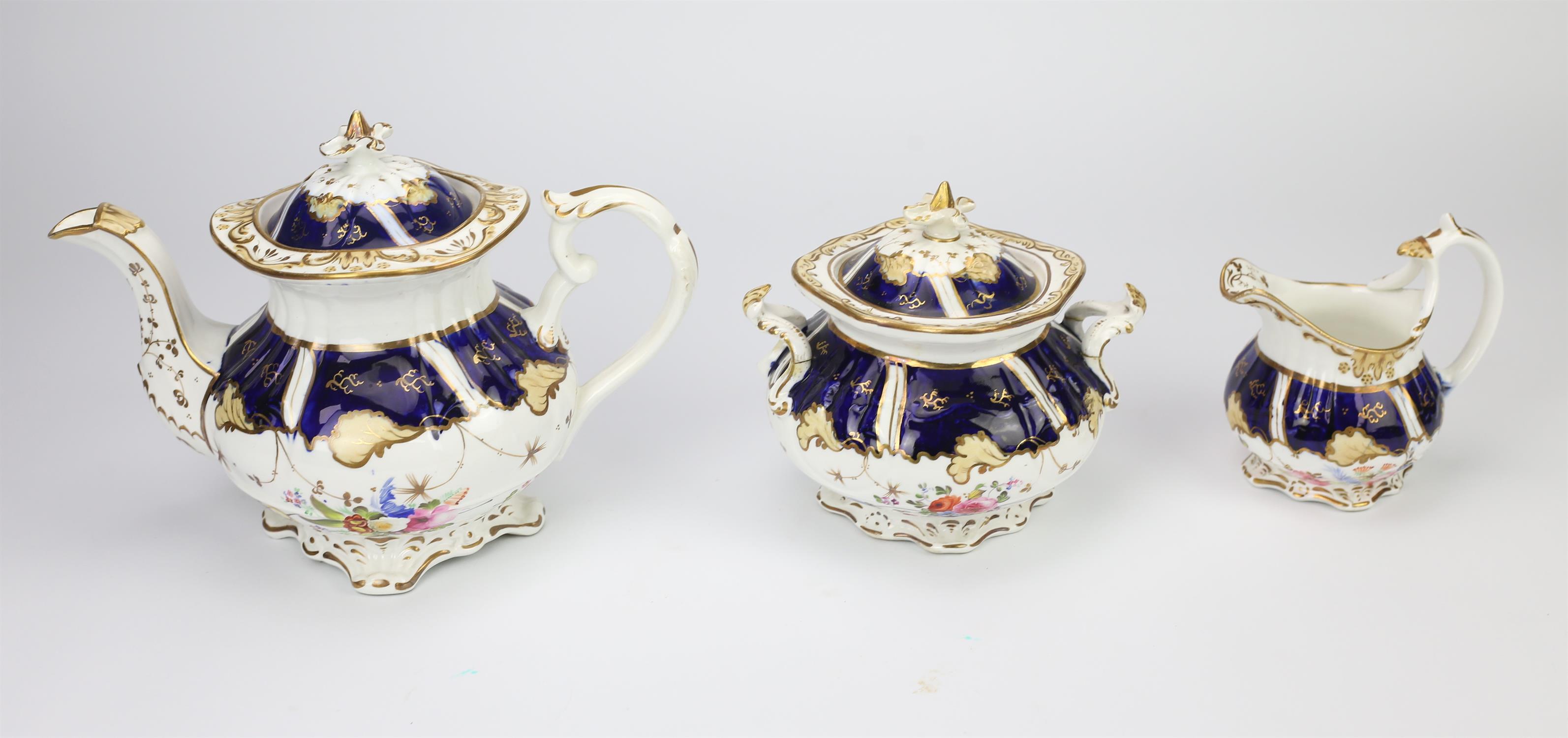 Victorian tea and coffee set, decorated with floral sprays, to comprise tea pot and cover, - Image 5 of 5